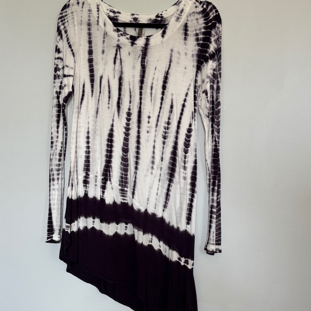 XCVI Tie Die Tunic Navy Black White Medium Asymmetrical
